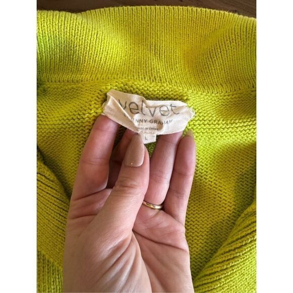 Velvet by Graham & Spencer Avalon Neon Sweater Tank Large *Flawed Gem* - Picture 8 of 10